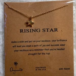 Star charm woman’s necklace